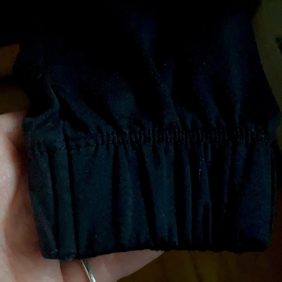 Fabletics long sleeve top. - Picture 7 of 7